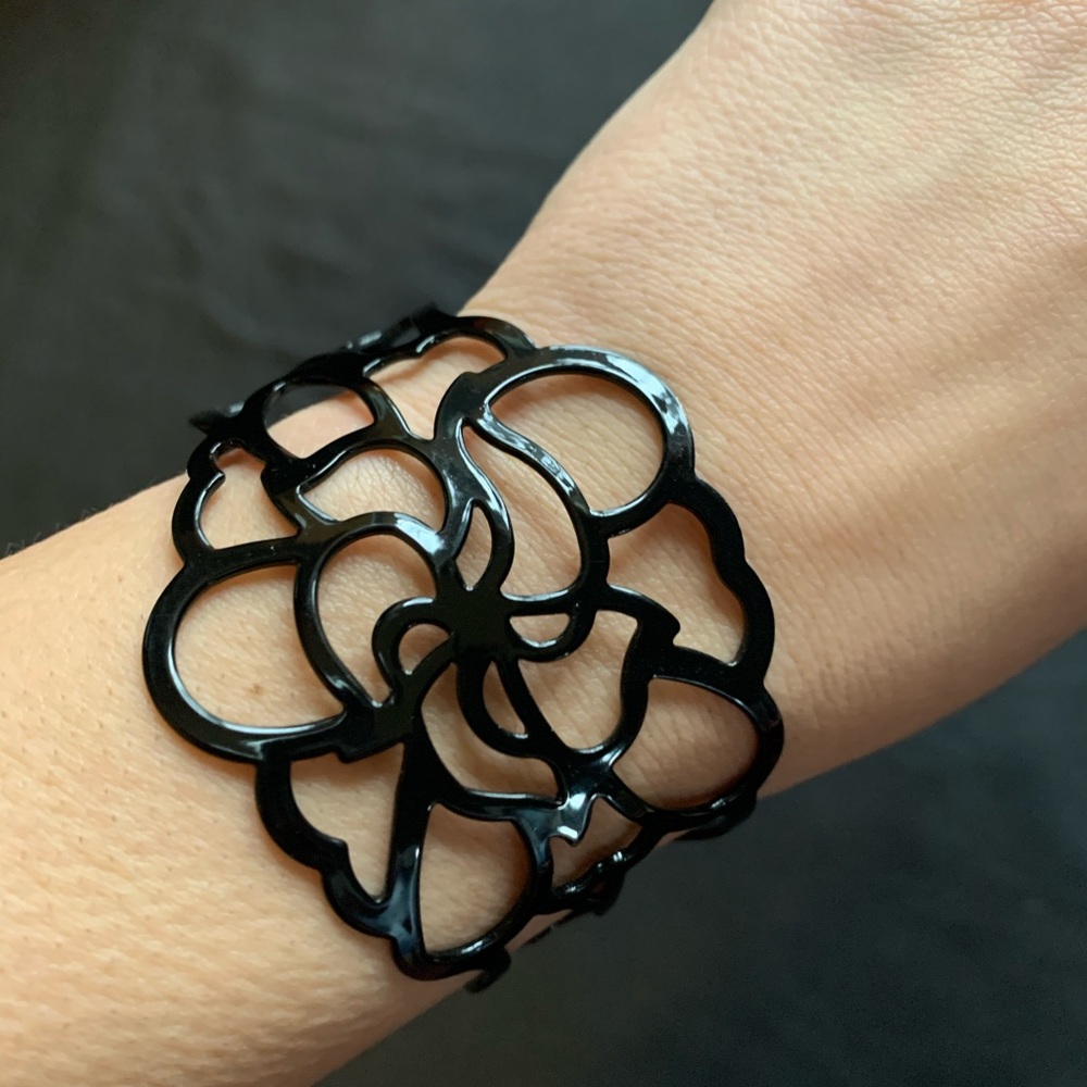 Beautiful bangle - Picture 3 of 4